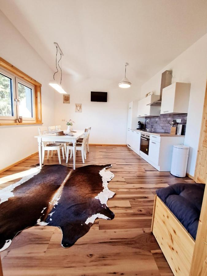 Erlebnisbauernhof Gutschi Ranch Kamp Ngoại thất bức ảnh