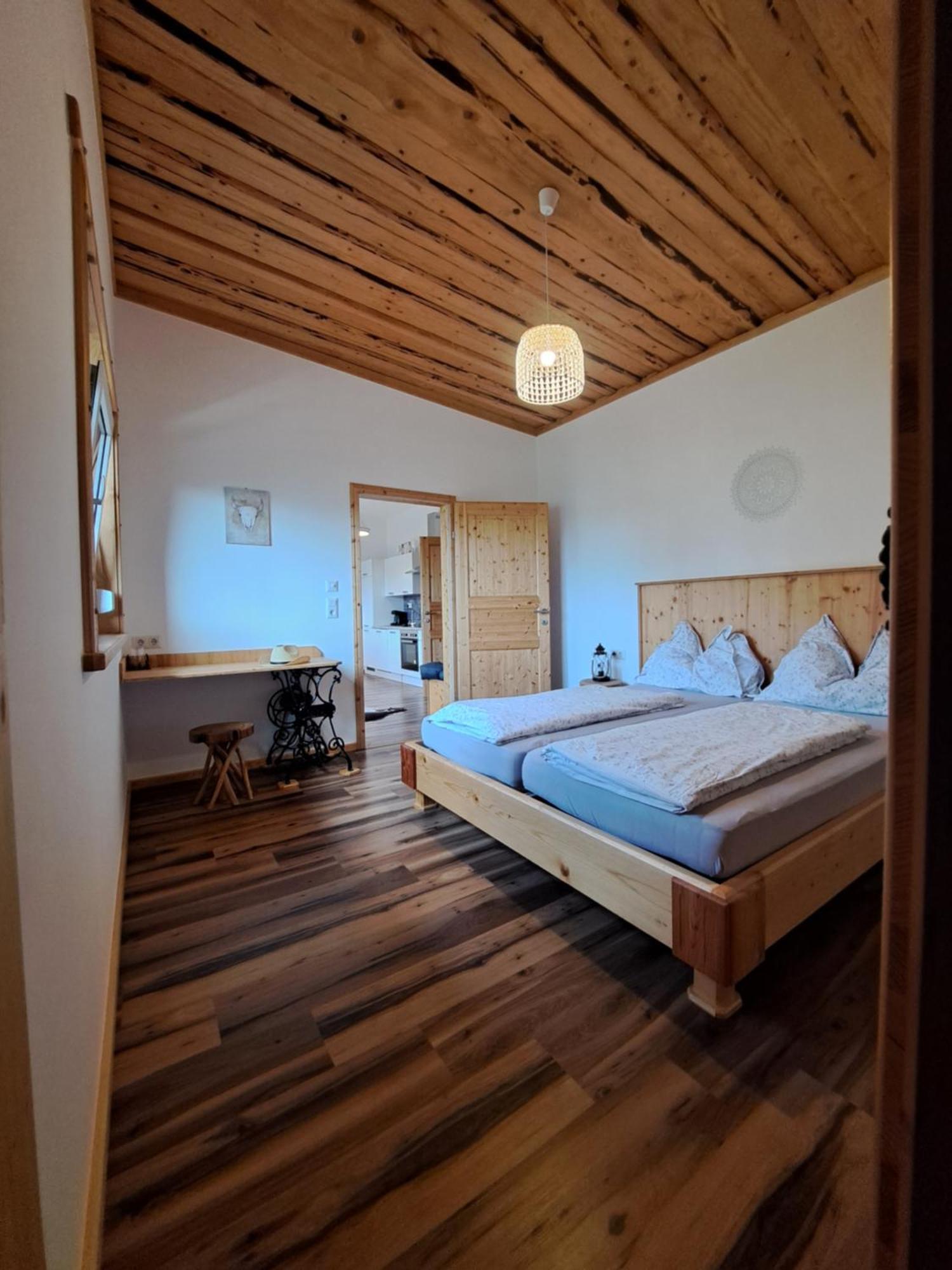 Erlebnisbauernhof Gutschi Ranch Kamp Phòng bức ảnh