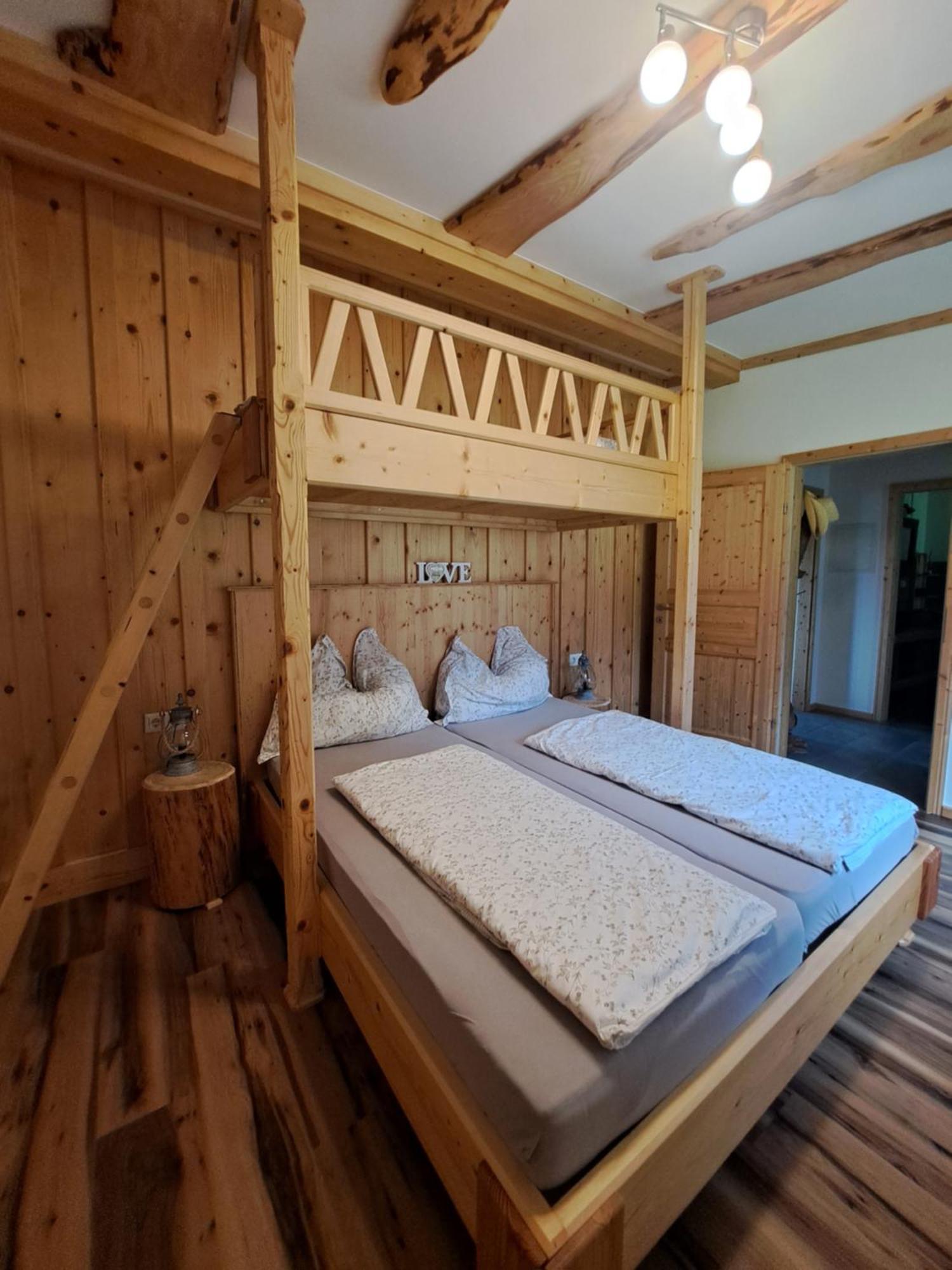 Erlebnisbauernhof Gutschi Ranch Kamp Phòng bức ảnh